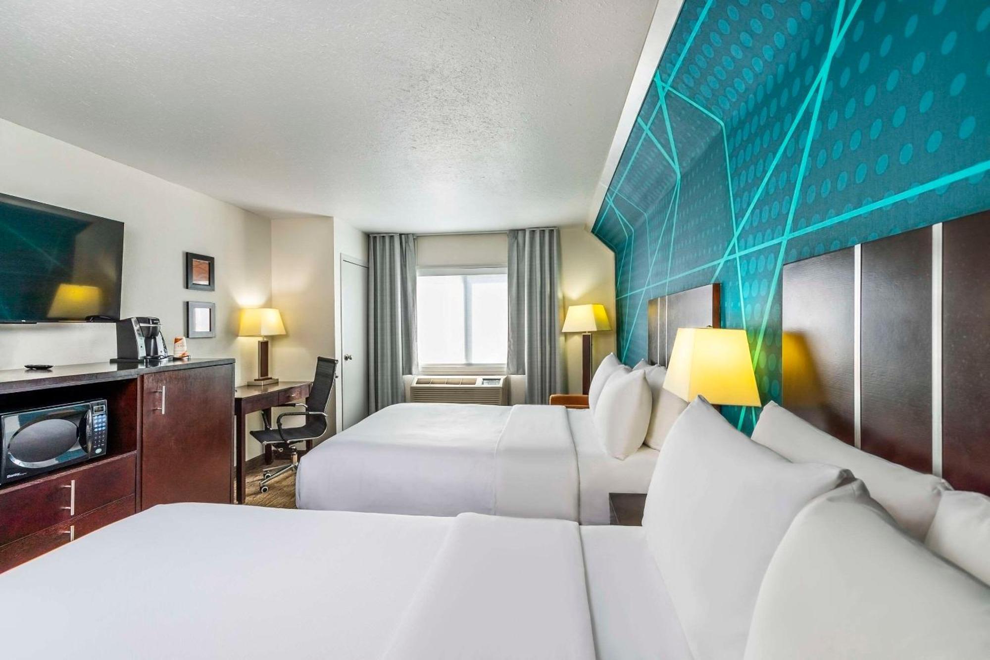 Comfort Inn & Suites Йорктон Экстерьер фото