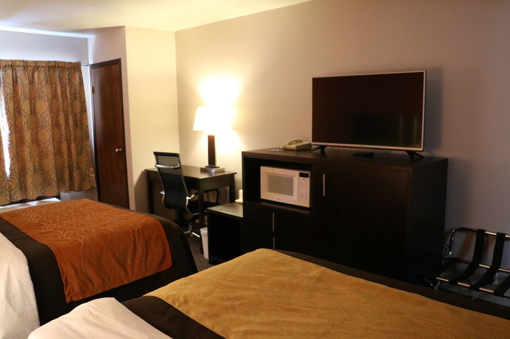 Comfort Inn & Suites Йорктон Экстерьер фото