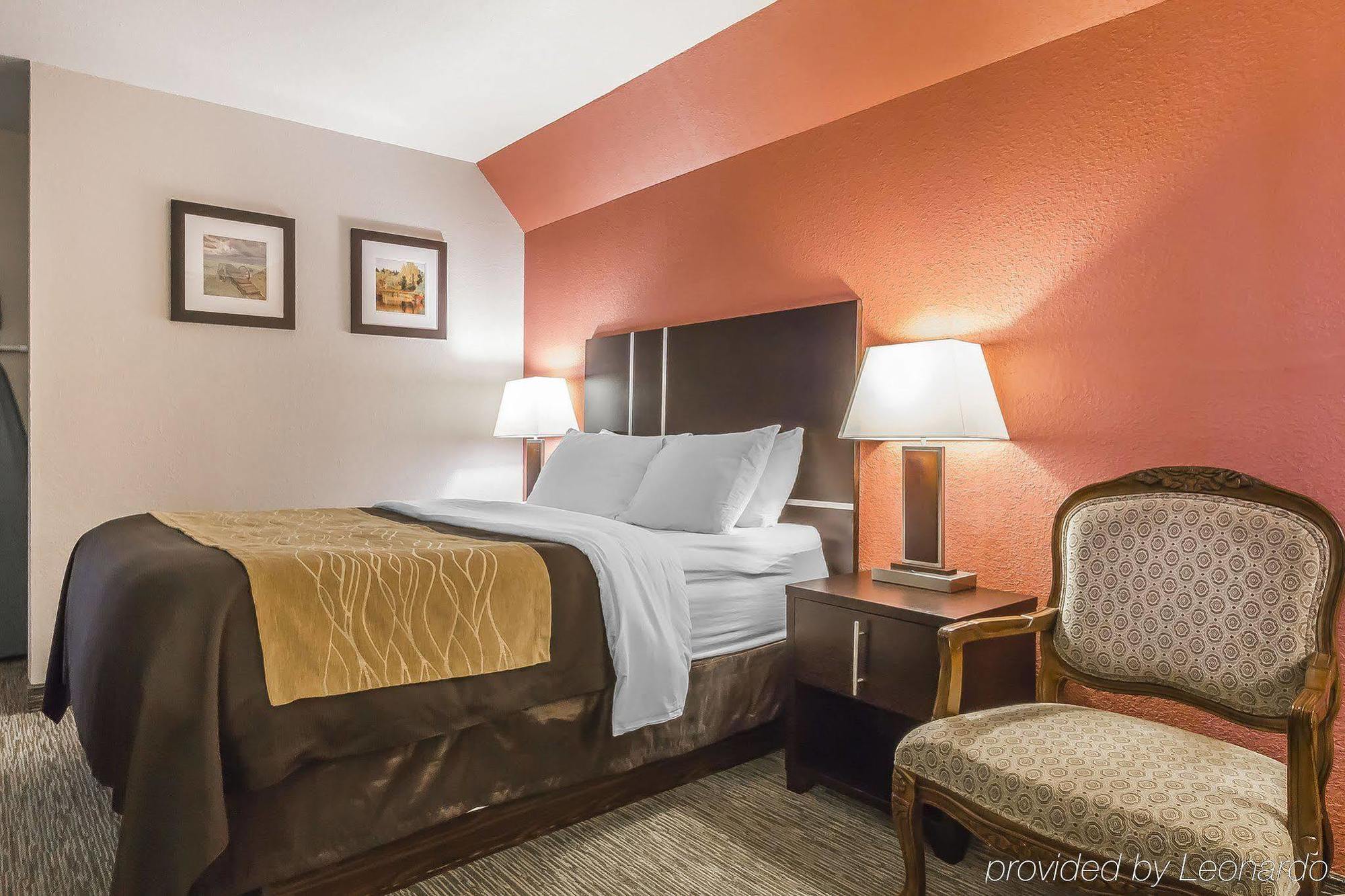 Comfort Inn & Suites Йорктон Экстерьер фото